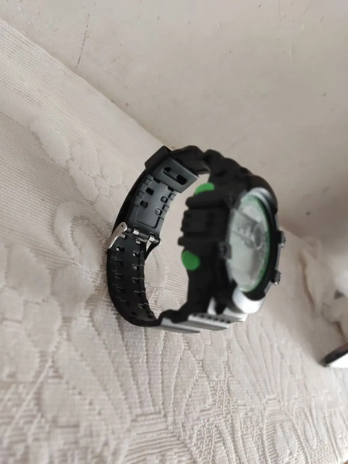 ساعت|ساعت|سبزوار, باهنر|دیوار