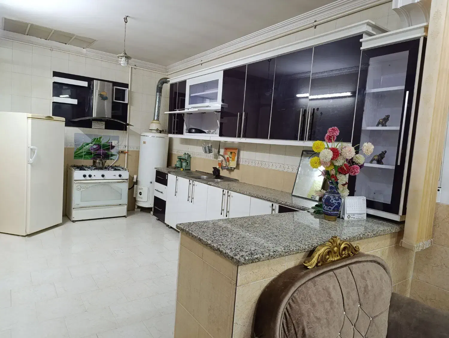 سوییت تمیز کم پله دربست با پارکینگ بدون پارکینگ|اجارهٔ کوتاه‌مدت آپارتمان و سوئیت|یزد, |دیوار