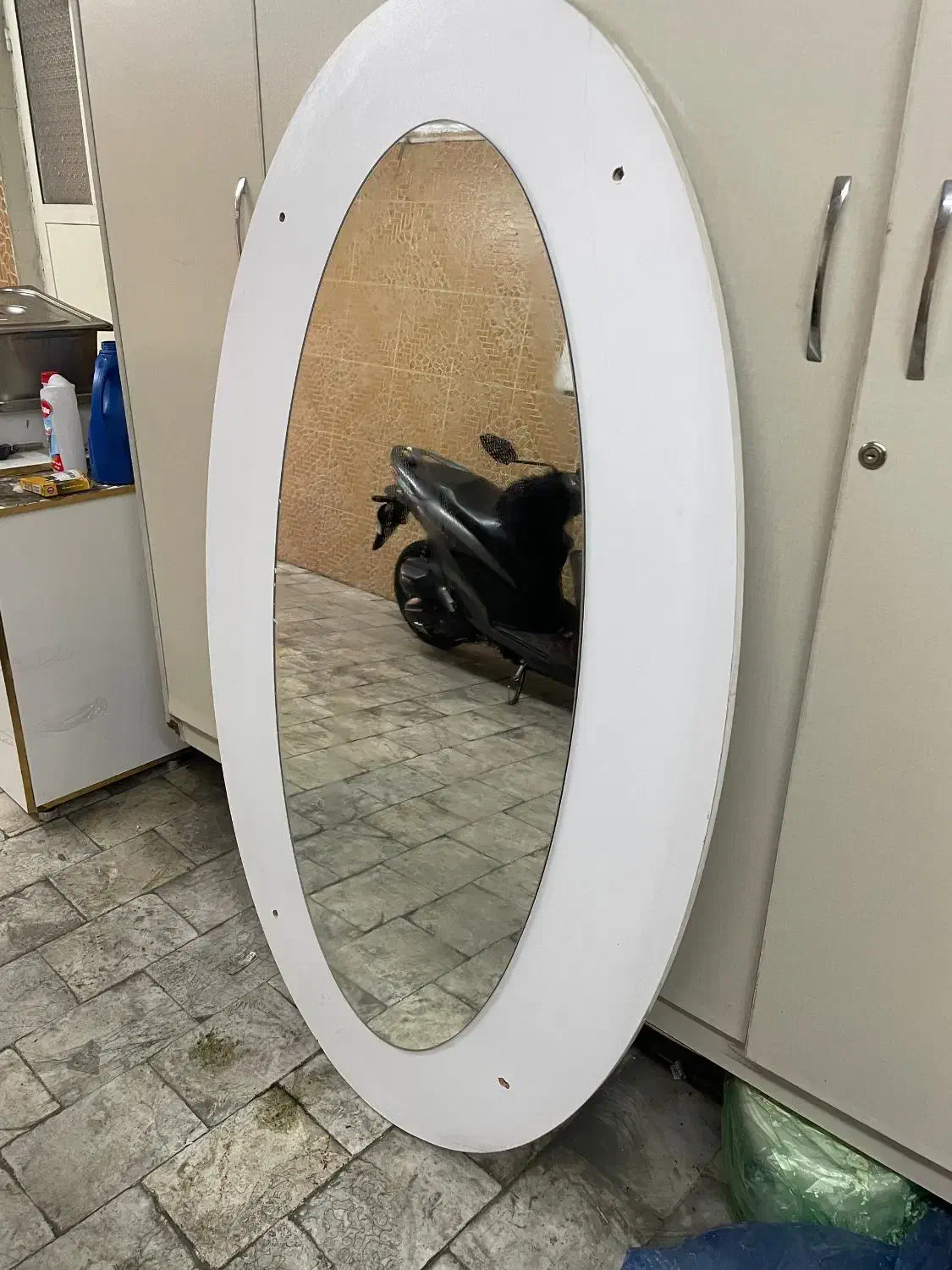 میز ناخن اینه ترولی دو عدد میزرمنش. و.|آرایشگاه و سالن‌های زیبایی|تهران, جوادیه تهرانپارس|دیوار