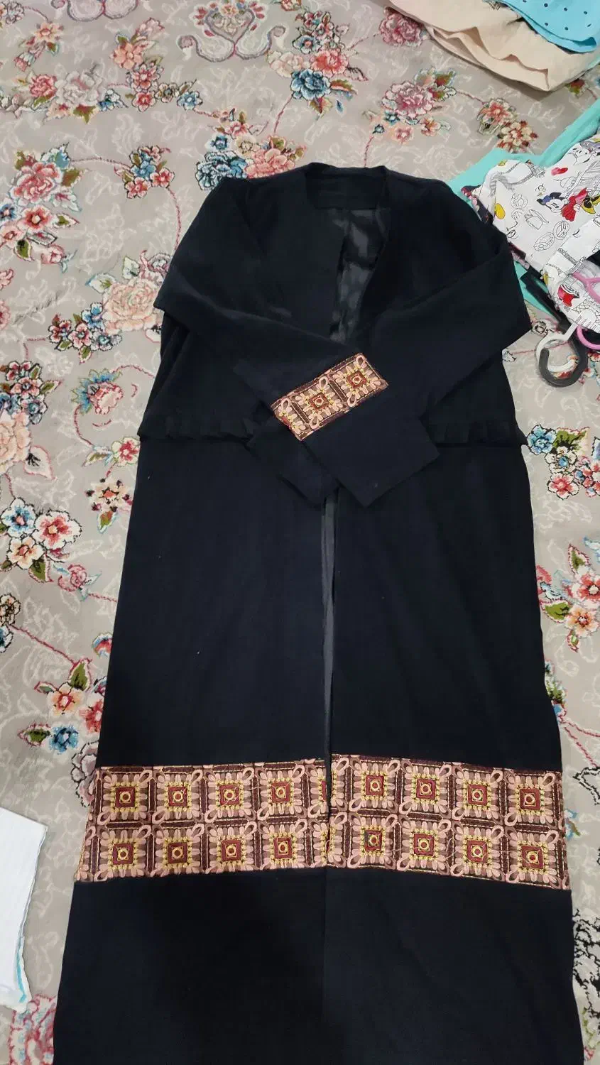 لباس|لباس|صدرا-فارس, باغشهر گلبهار صدرا|دیوار