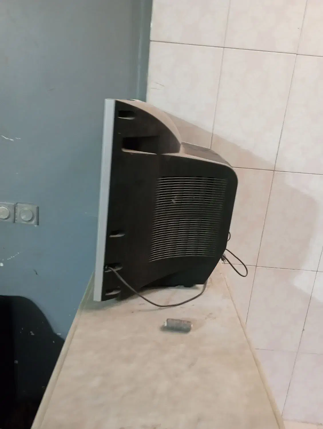 تلویزیون قدیمی|تلویزیون و پروژکتور|کرج, شهرک سهرابیه|دیوار