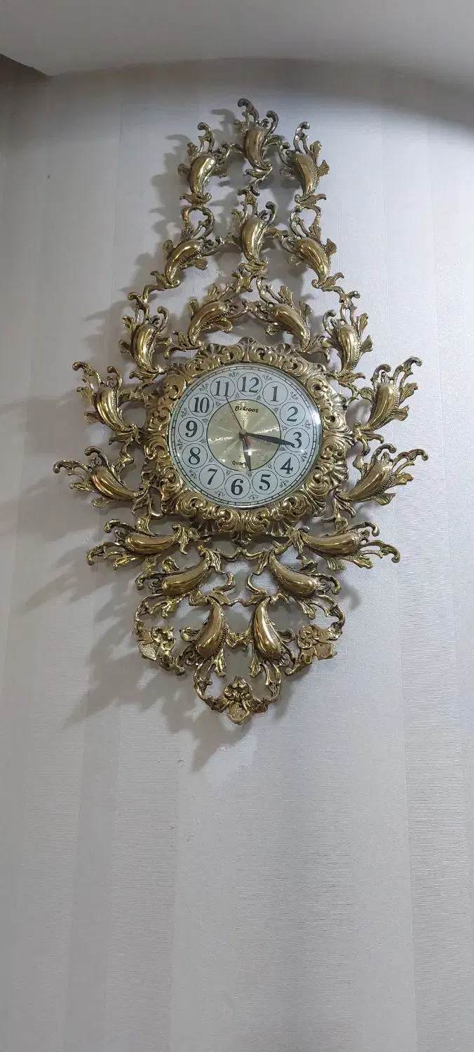 ساعت برنز اصل و سنگین|ساعت دیواری و تزئینی|کرج, آق تپه|دیوار