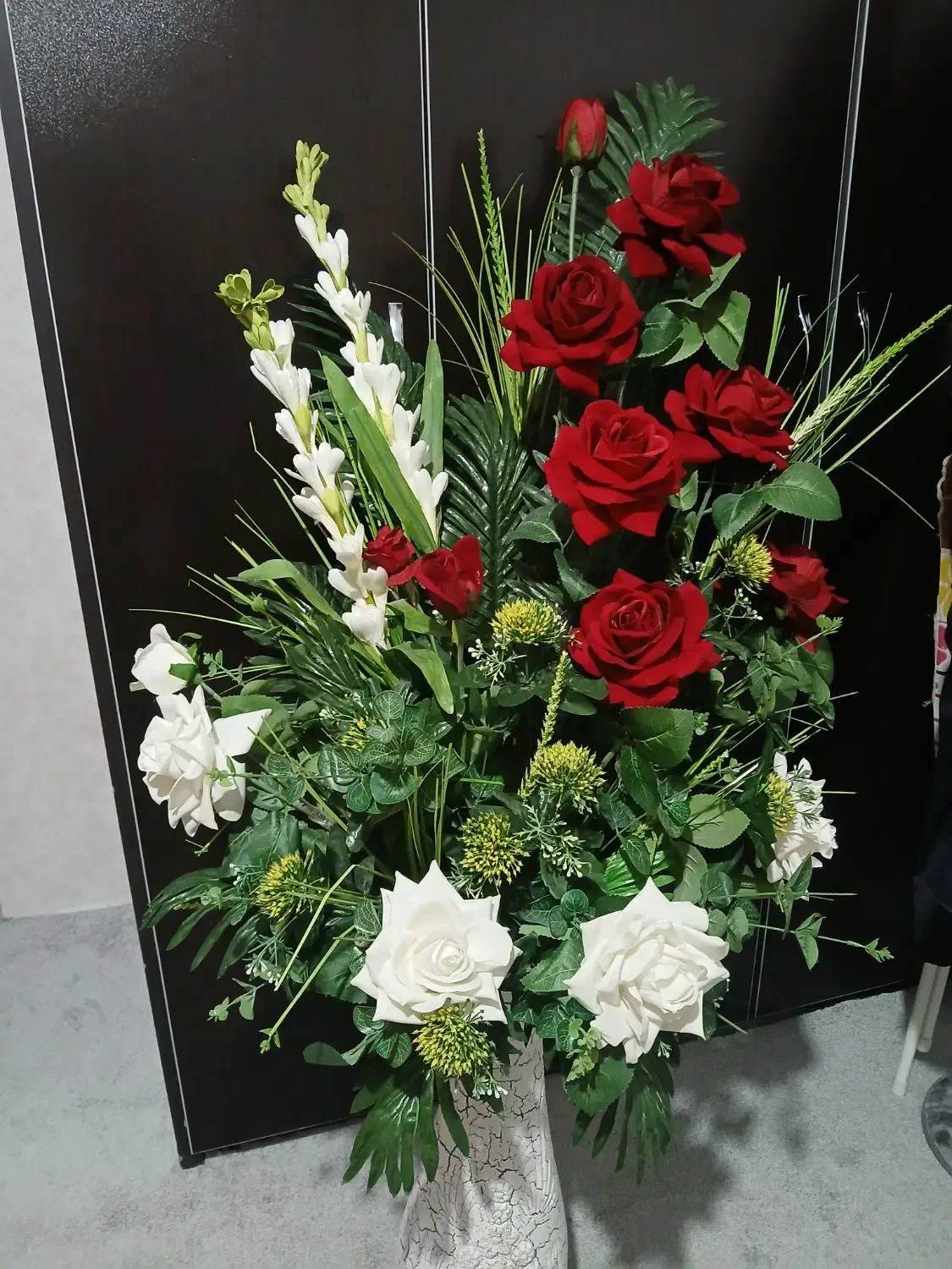 گل مصنوعی با گلدان سفالی تزئینی|گل مصنوعی|ارومیه, |دیوار