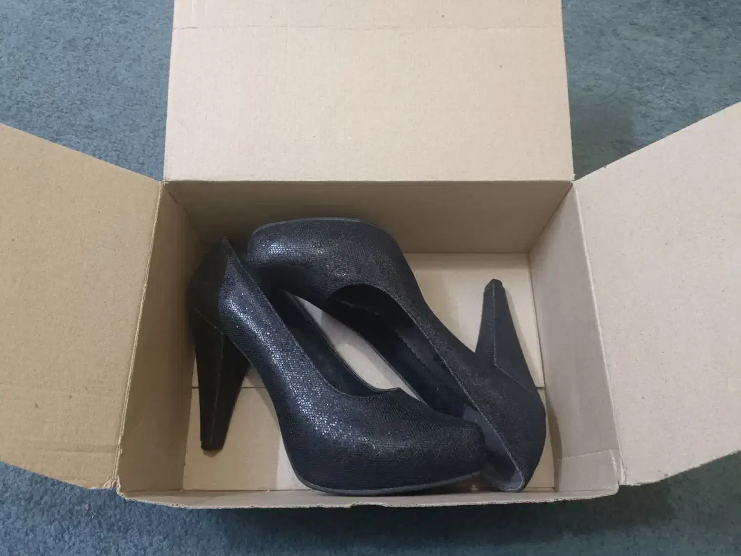 دو جفت کفش نونو سایز 40تا41|کیف، کفش، کمربند|اصفهان, کوی امیریه|دیوار