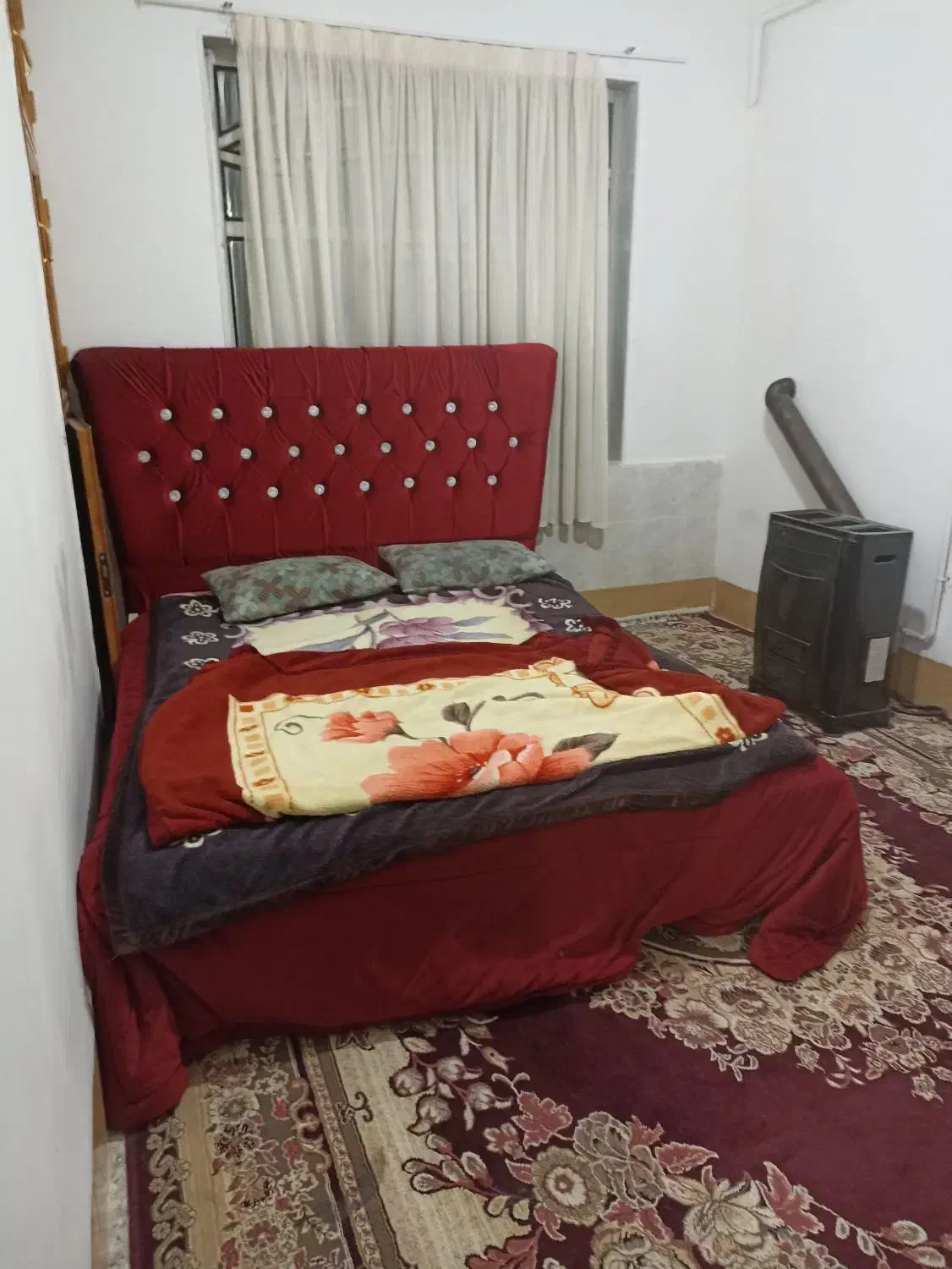 سویت اجاره ای داخل بازار باپارکینگ|اجارهٔ کوتاه‌مدت آپارتمان و سوئیت|بانه, |دیوار