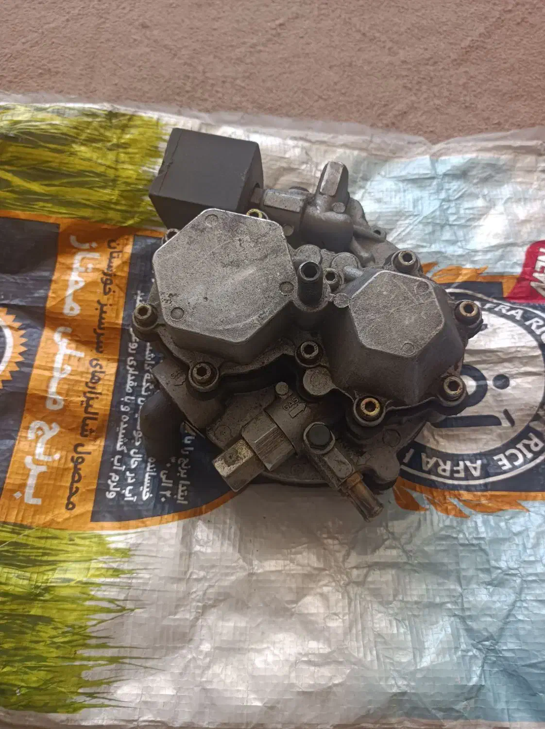 رگلاتور نیسان مارک شهاب درحدنوسالم فروشی|قطعات یدکی و لوازم جانبی|اصفهان, اصفهانک|دیوار