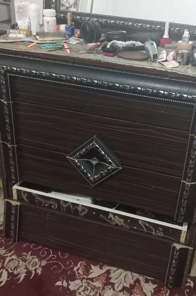 وسیله منزل|فرش|خرمآباد, |دیوار