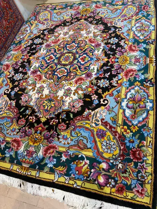 جفت فرش سالاری تبریز|فرش|تهران, کوی فراز|دیوار