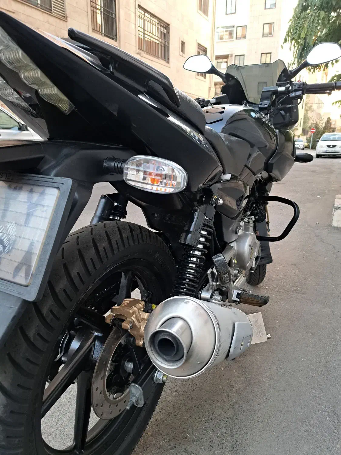 پالس۲۲۰fمدل۹۳درحد خشک بکر|موتورسیکلت|تهران, تهرانسر مرکزی|دیوار