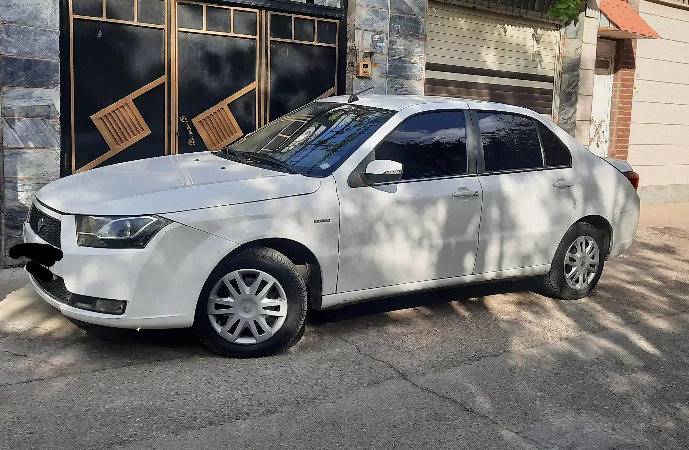 دنا معمولی|خودرو سواری و وانت|بروجرد, |دیوار