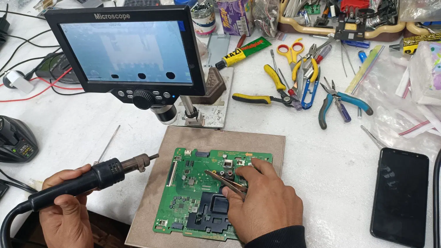 تعمیرات تخصصی تلویزیون (LED، LCD، اسمارت)|خدمات پیشه و مهارت|تهران, باشگاه نفت|دیوار