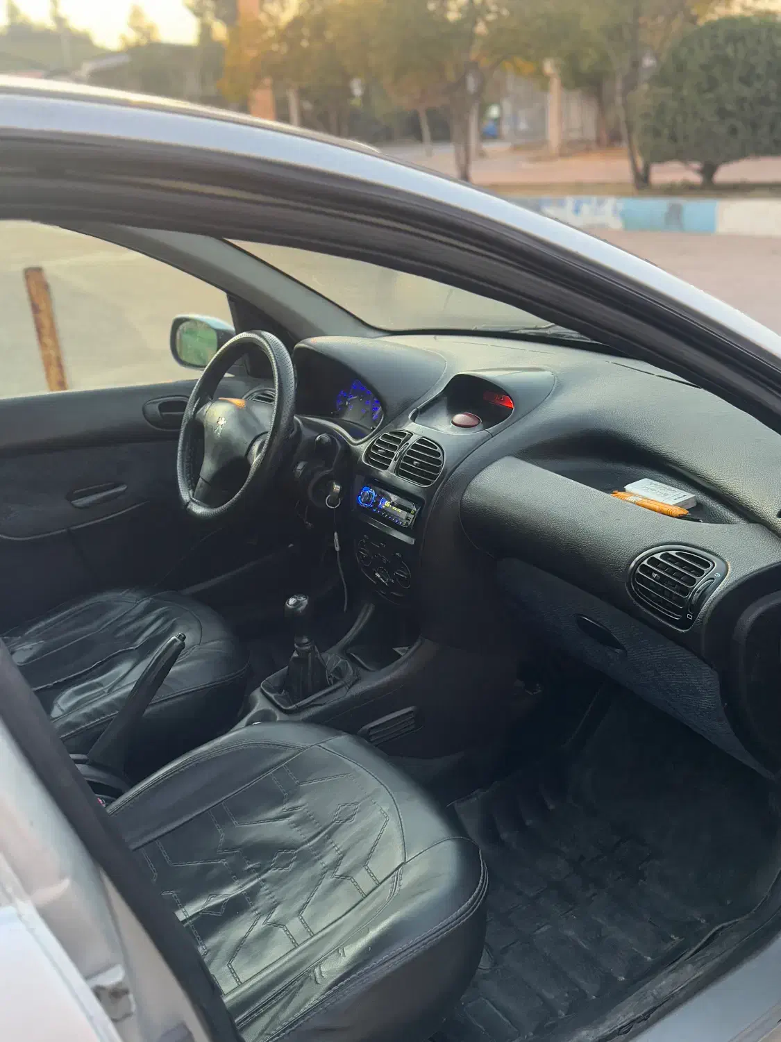 ۲۰۶ تیپ ۲ نقره ای|خودرو سواری و وانت|نکا, |دیوار