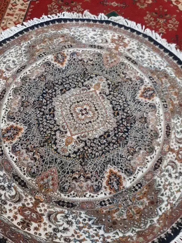 قالیچه گرد|فرش|تهران, تهرانپارس غربی|دیوار