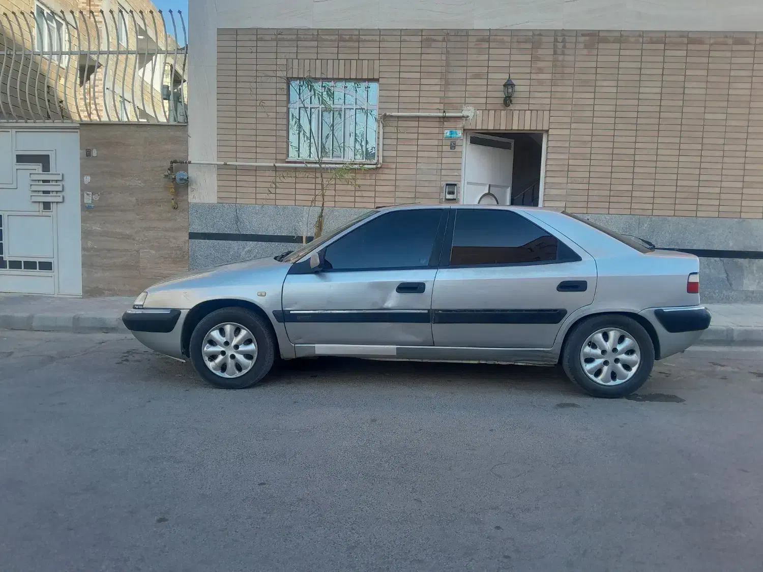 زانتیا ۲۰۰۰ مدل ۸۴|خودرو سواری و وانت|فولادشهر, C5|دیوار