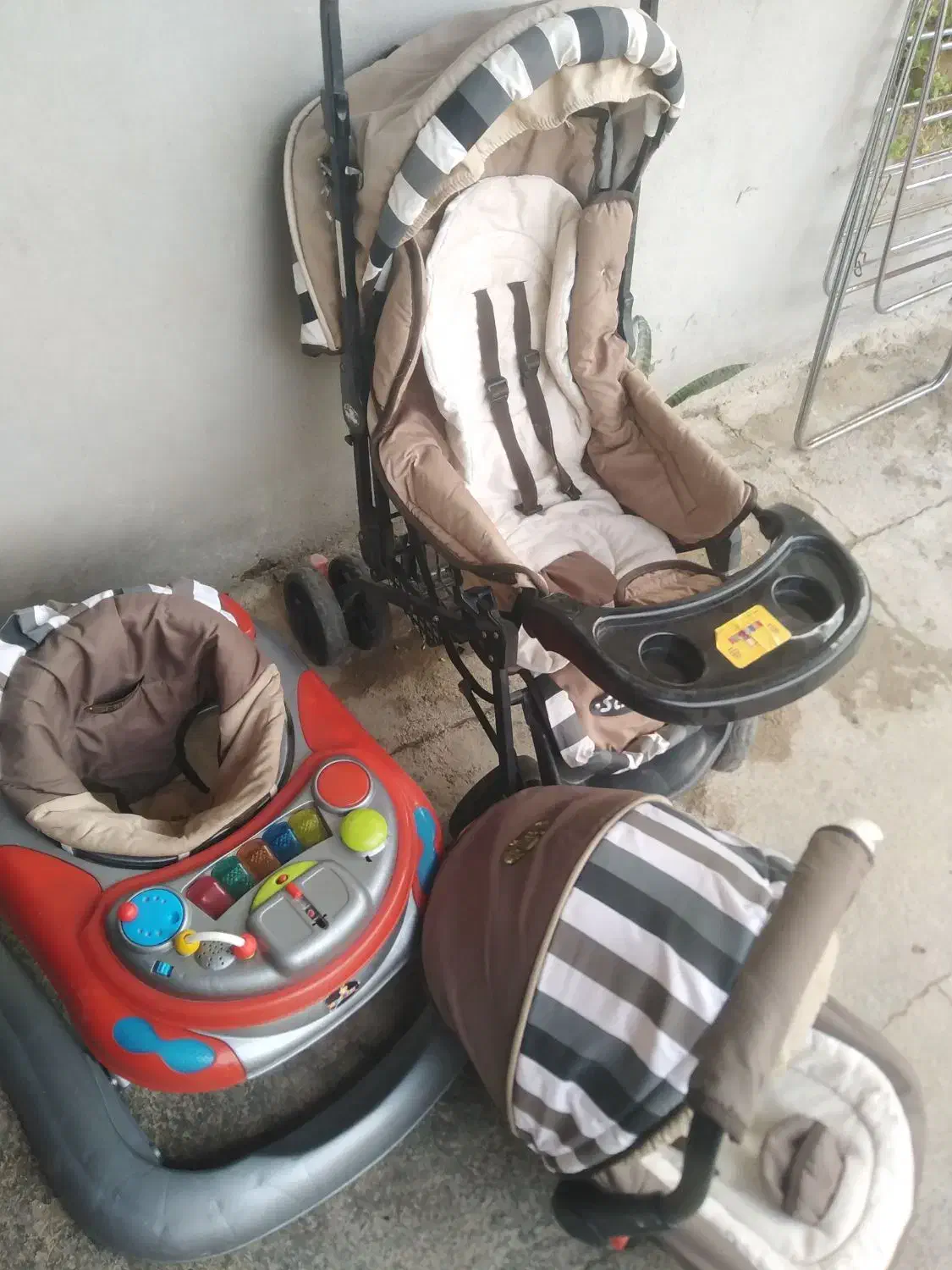 کالسکه کریر روروئک موزیکال|کالسکه و لوازم جانبی|آشخانه, |دیوار