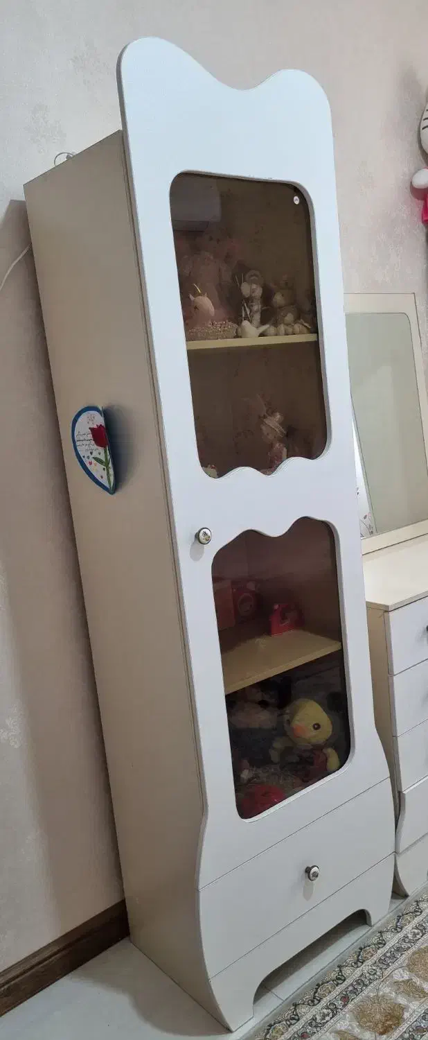 سرویس کامل اتاق خواب کودک و نوجوان|تخت و سرویس خواب|شیراز, فضل‌آباد|دیوار