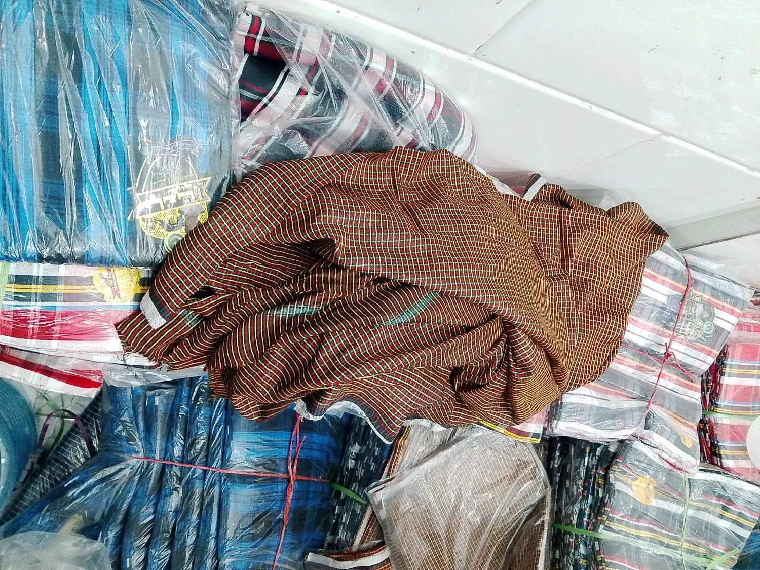 لنگ عمده فقط ۲۲۰|عمده‌فروشی|ایرانشهر, |دیوار