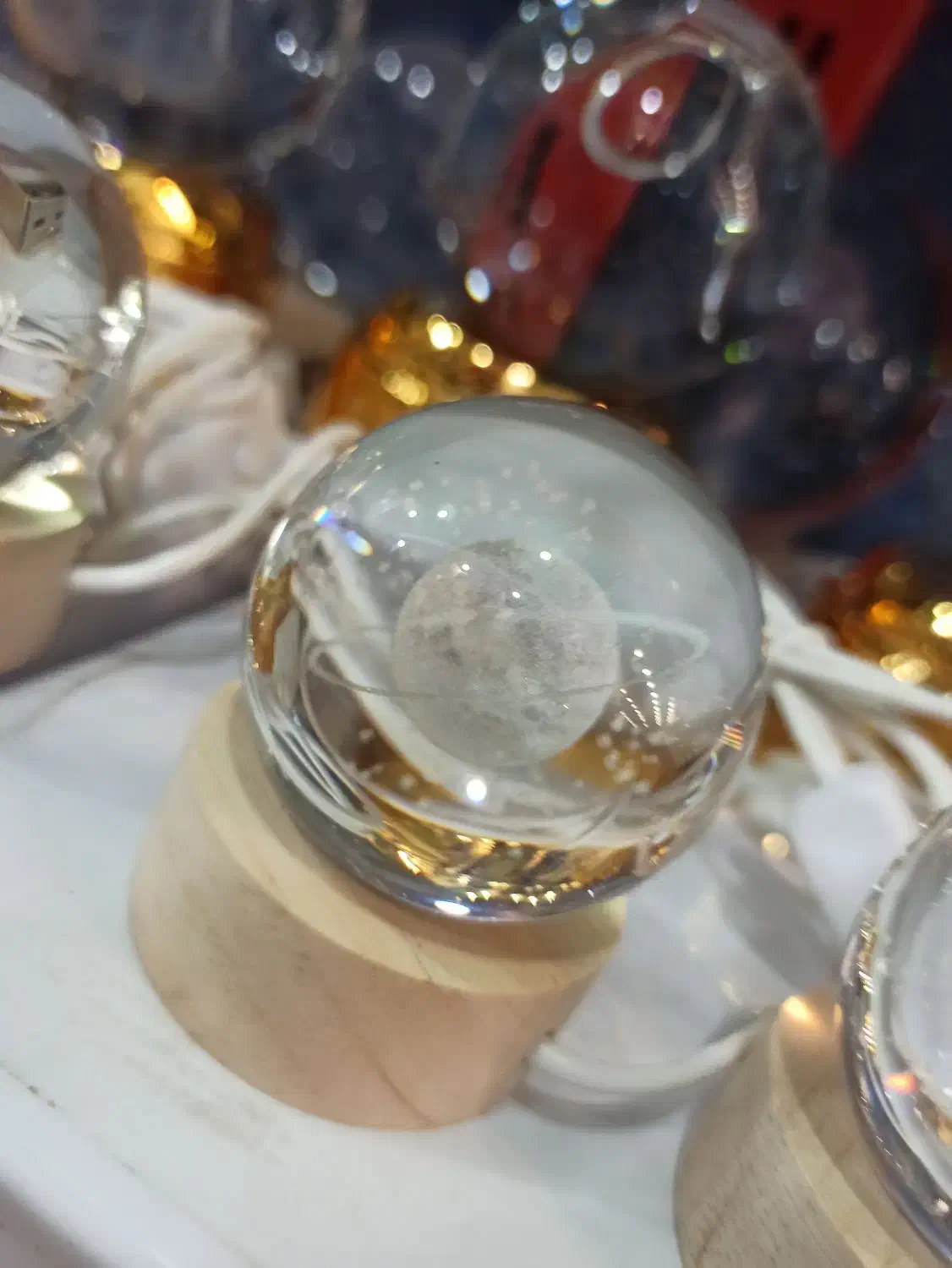 گوی کریستال|چراغ خواب و آباژور|تاکستان, |دیوار