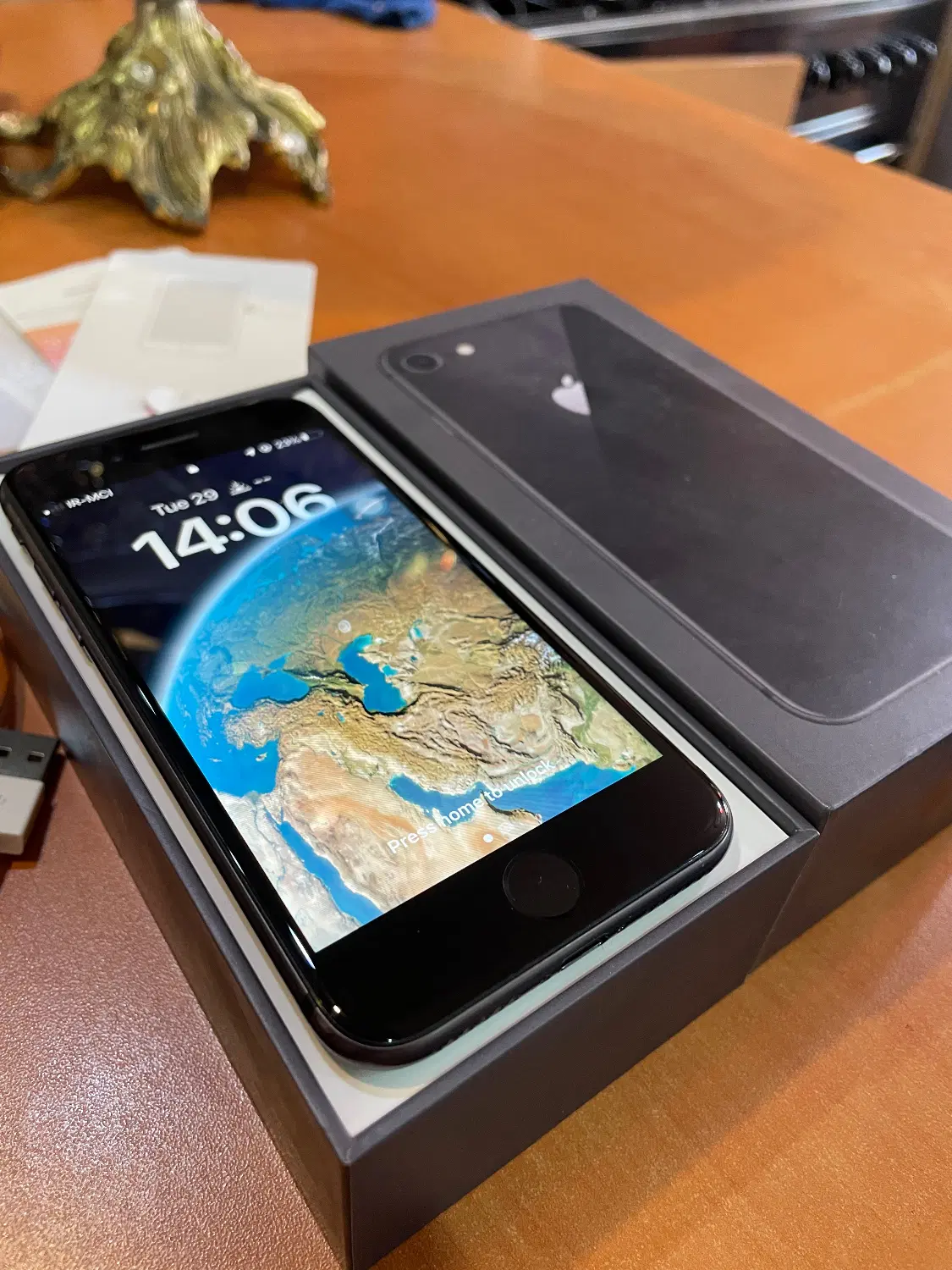Iphone 8 استثنایی|موبایل|تهران, تهرانپارس شرقی|دیوار