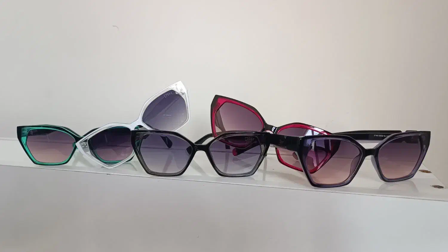 حراج عینک آفتابی به قیمت عمده|زیورآلات و اکسسوری|مشهد, هفده شهریور|دیوار