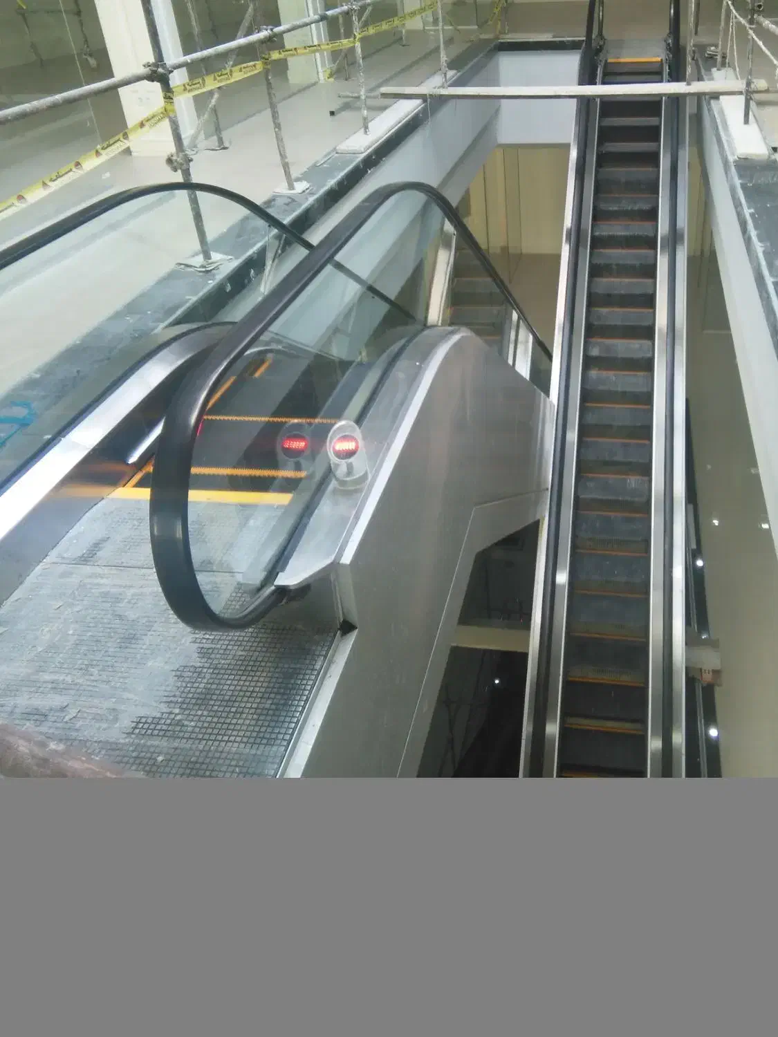 سرویس نگهداری و تعمیرات پله برقی|خدمات پیشه و مهارت|بهارستان, |دیوار