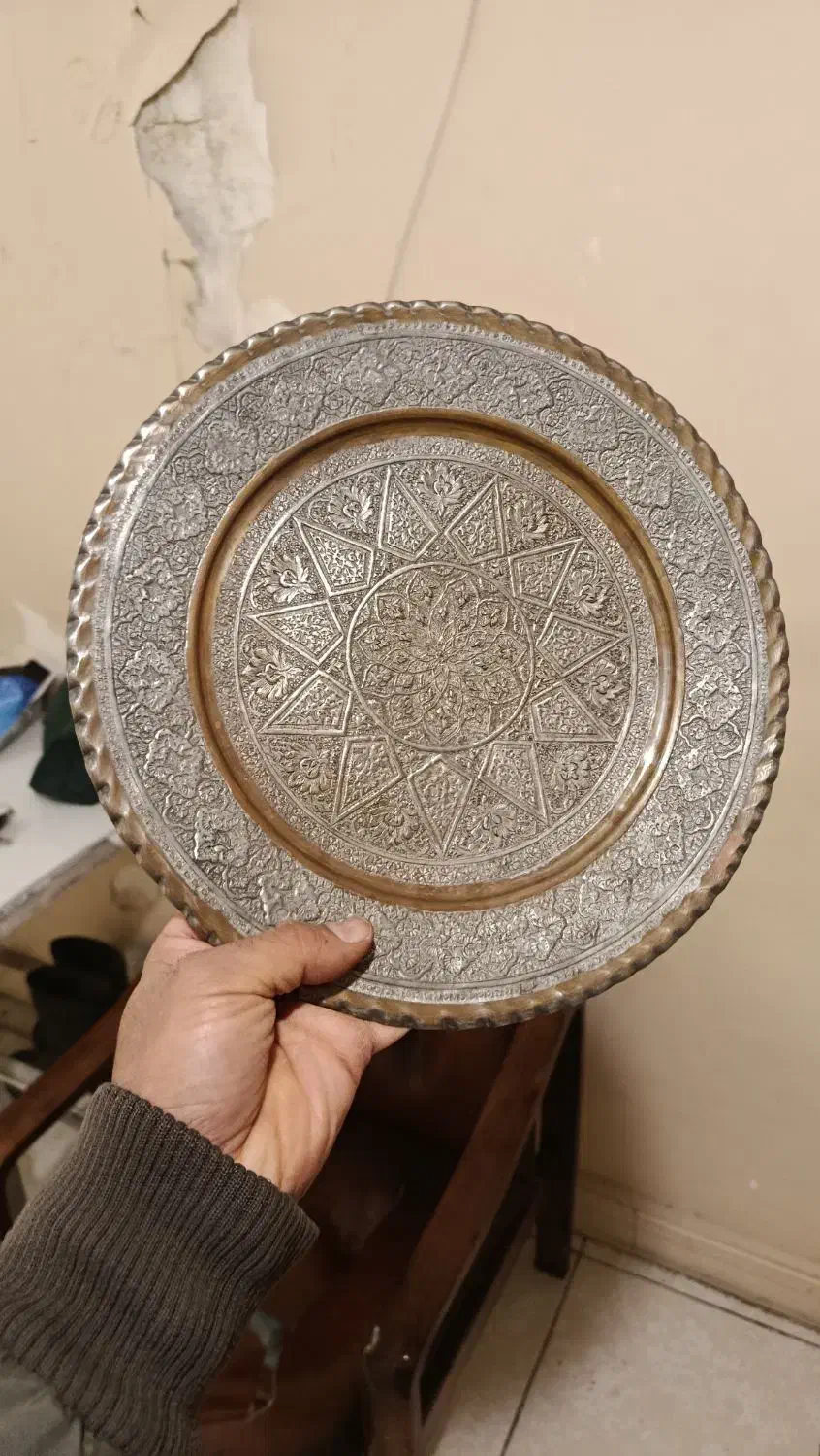 سینی عتیقه مسی ورشو|کلکسیون اشیاء عتیقه|تهران, فردوسی|دیوار