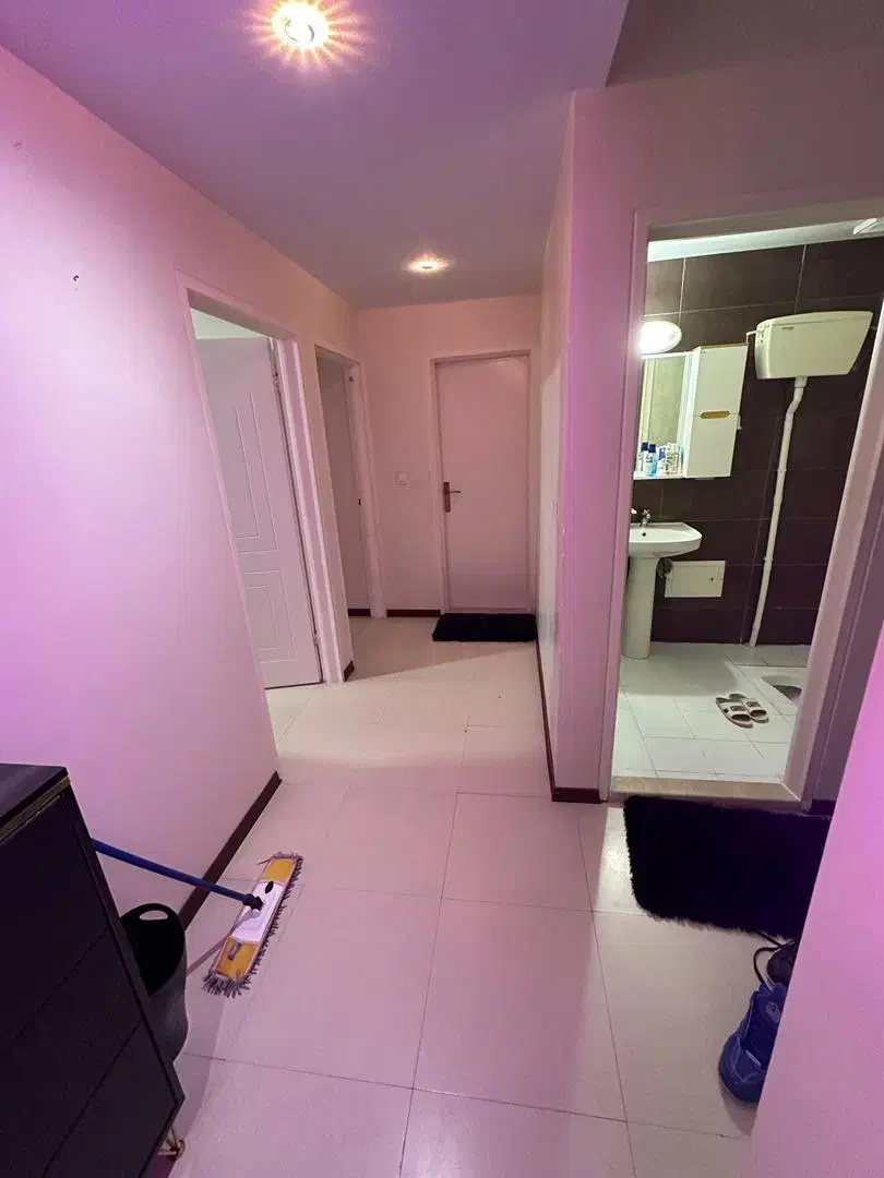 ۱۰۵متر۲خواب نوسازطبقات بالا/رزمال/دریاچه