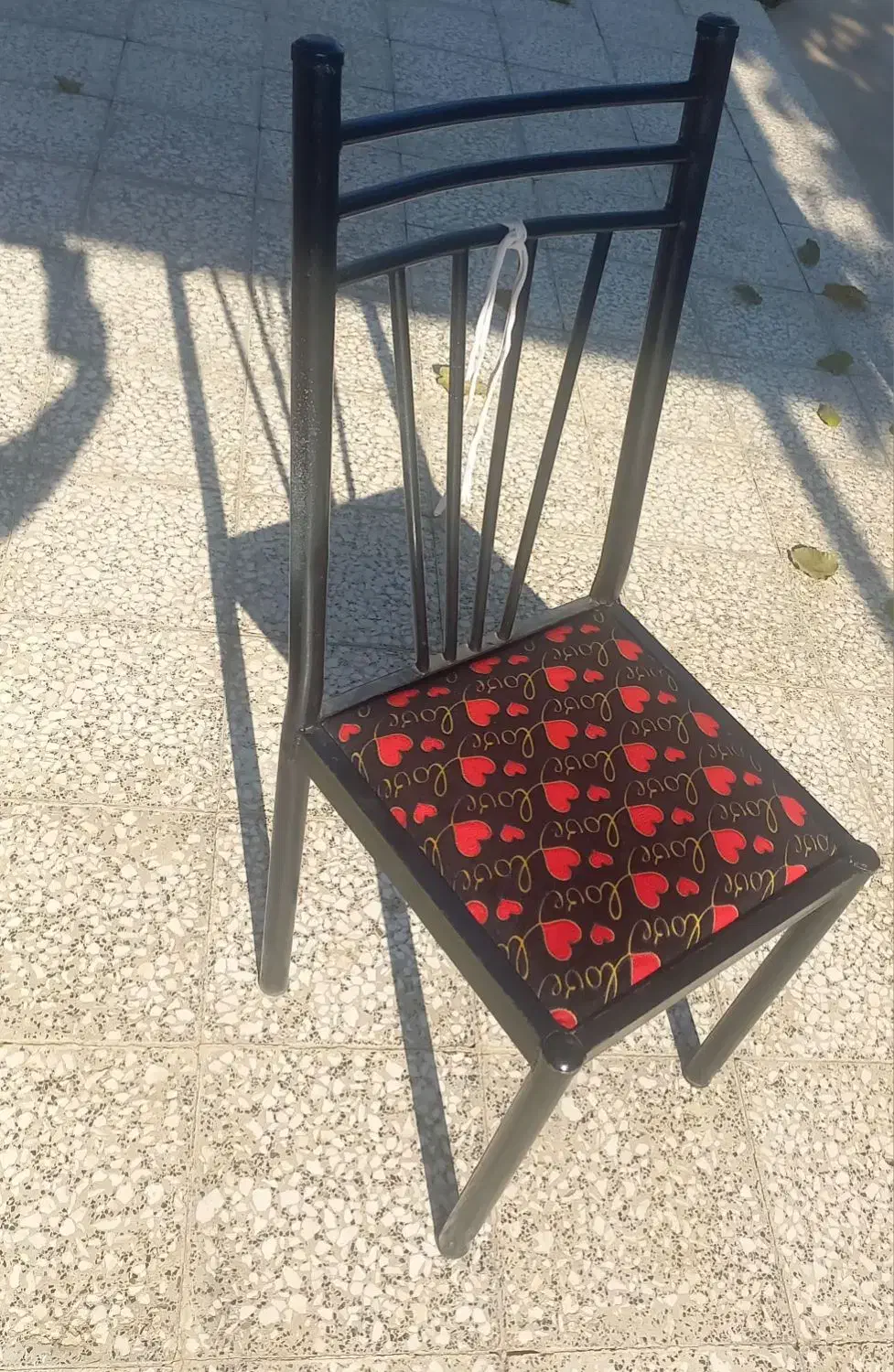 صندلی فلزی در حد نو|صندلی و نیمکت|نیشابور, ریوند|دیوار