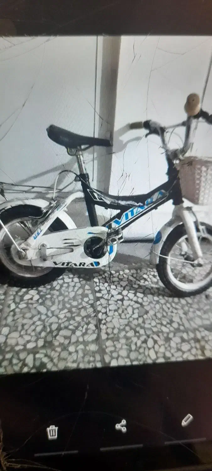 دوچرخه ۱۲ سالم  جنس خوب|دوچرخه، اسکیت، اسکوتر|نور, |دیوار
