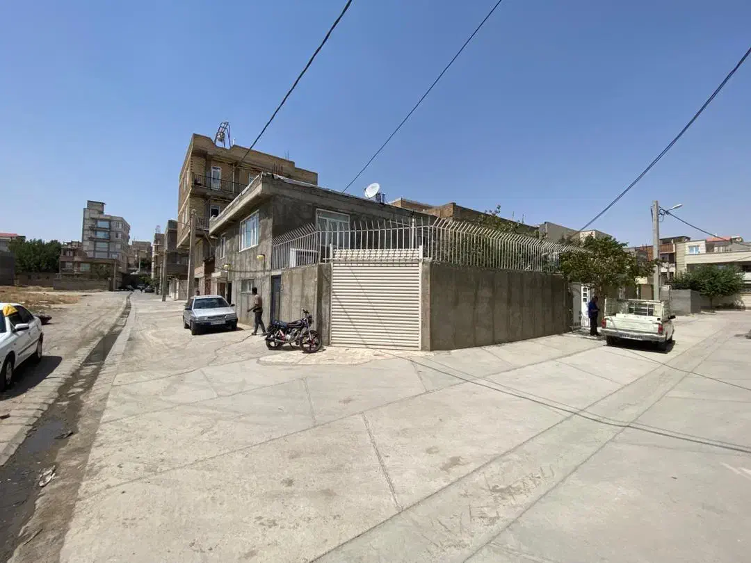 فروش خانه دو طبقه|فروش خانه و ویلا|سقز, |دیوار