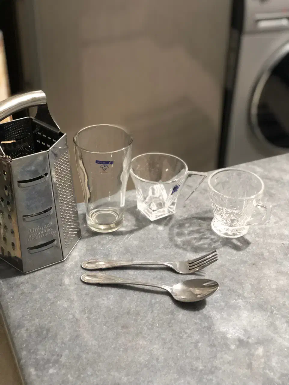 ۲دست لیوان شربت خوری و۲دست چای خوری وسرویس قاشق|ظروف سرو و پذیرایی|زاهدان, |دیوار