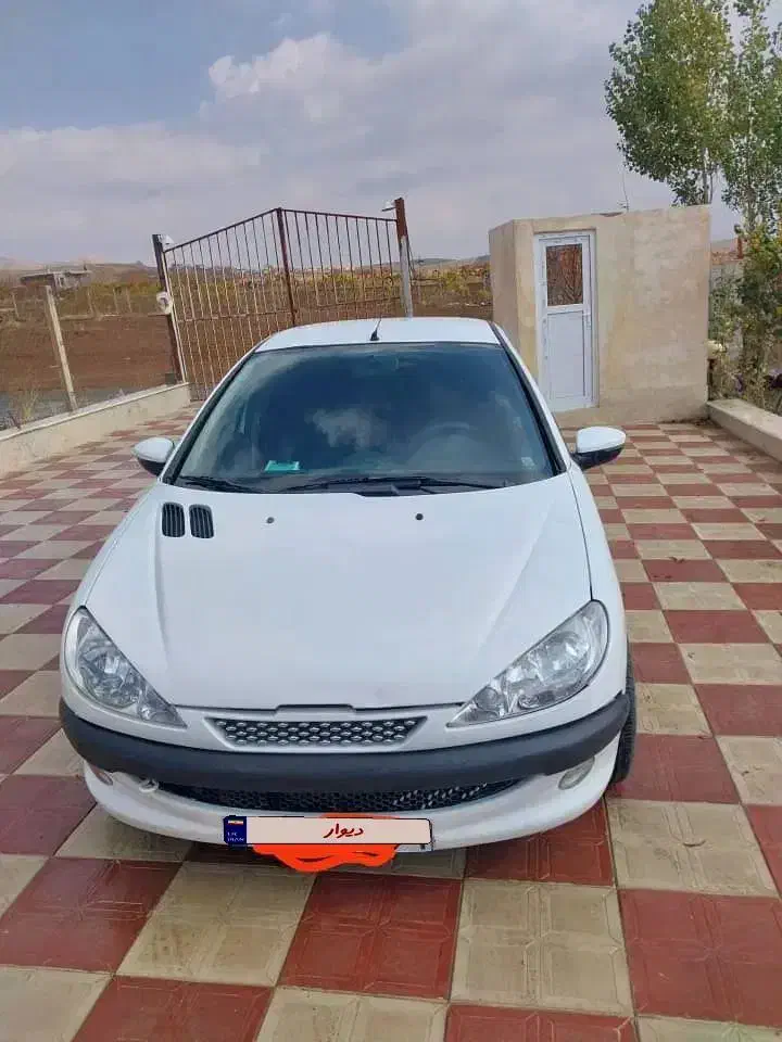 پژو ۲۰۶ اس دی مدل ۹۵ تیوفایو دو تیکه رنگ|خودرو سواری و وانت|سقز, |دیوار