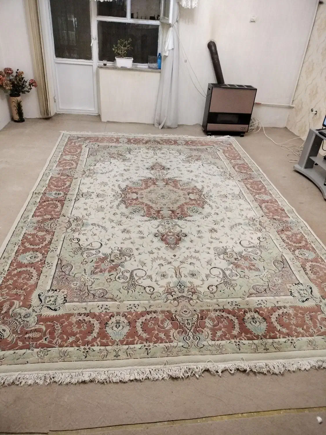 سه تخته فرش جمعا 16 میلیون تومان|فرش|کرمانشاه, |دیوار