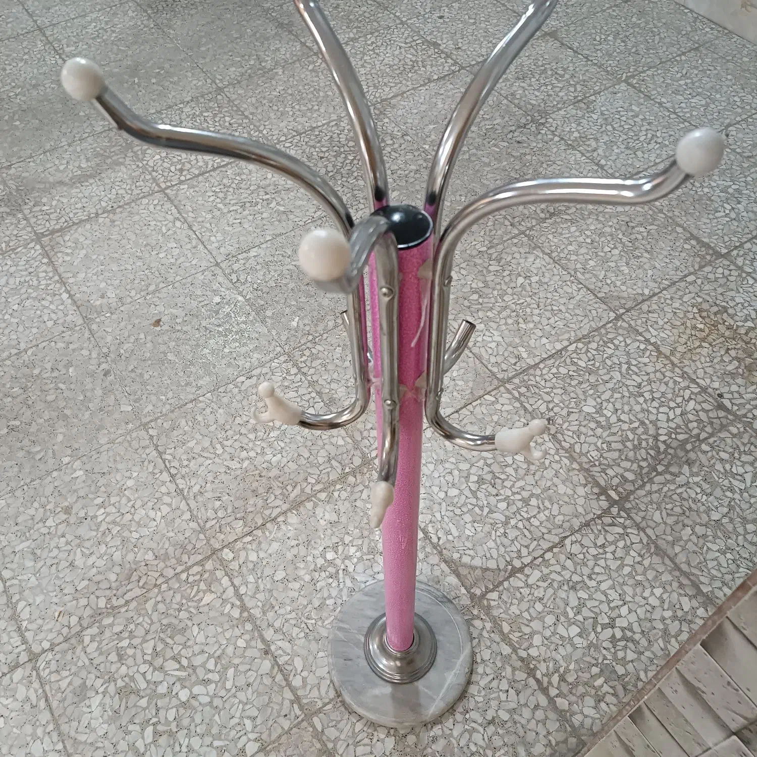 چوب لباسی کودک|مبلمان خانگی و میز عسلی|برخوار, |دیوار