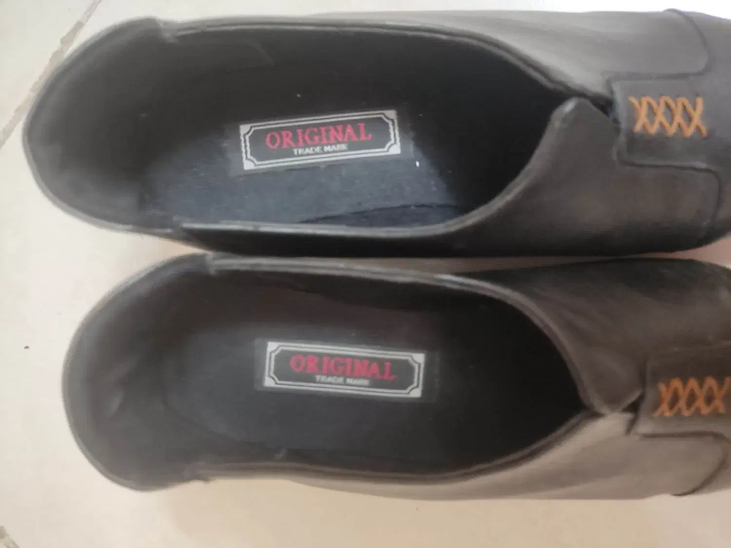 کفش|کیف، کفش، کمربند|اصفهان, دانشگاه اصفهان|دیوار