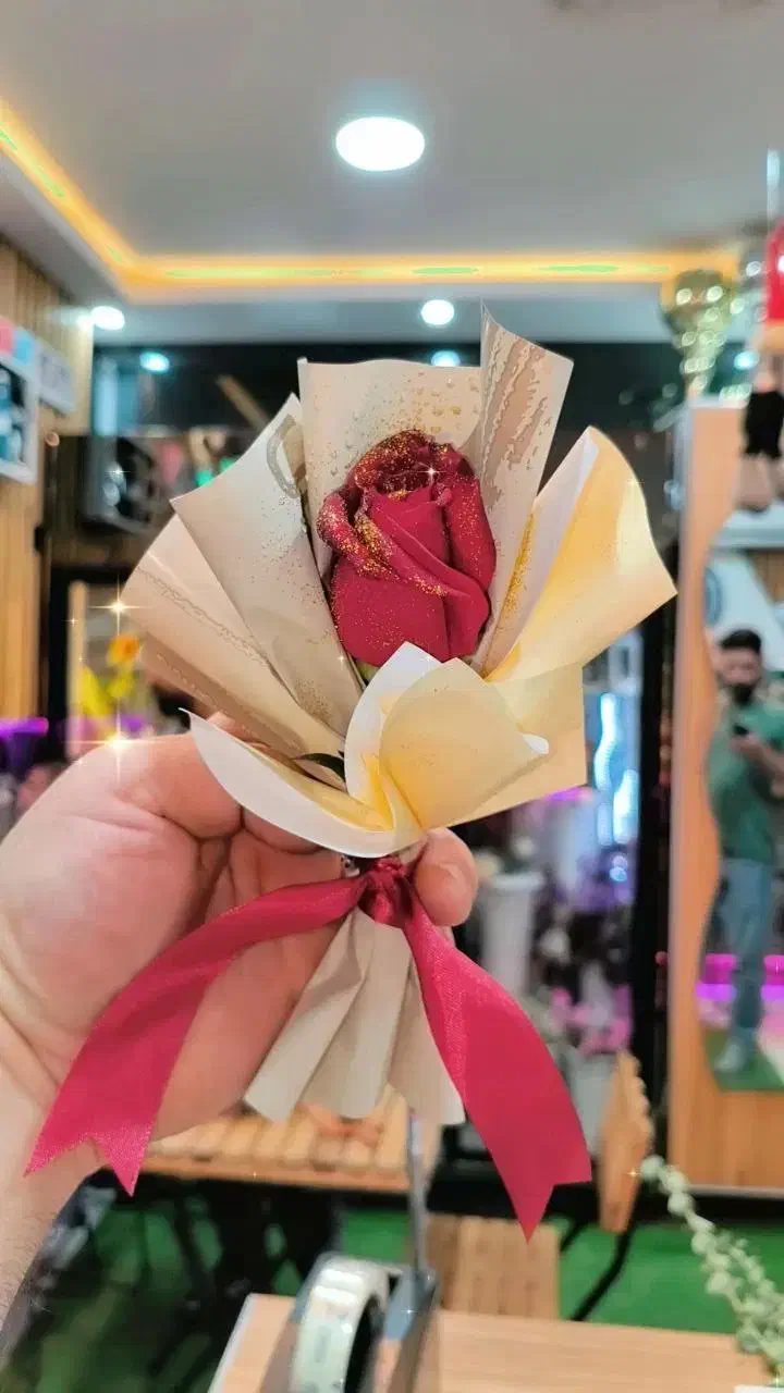 باکس گل و دسته گل تازه  مناسب همه مناسبت‌ها|گل و گیاه طبیعی|تهران, هاشم‌آباد|دیوار