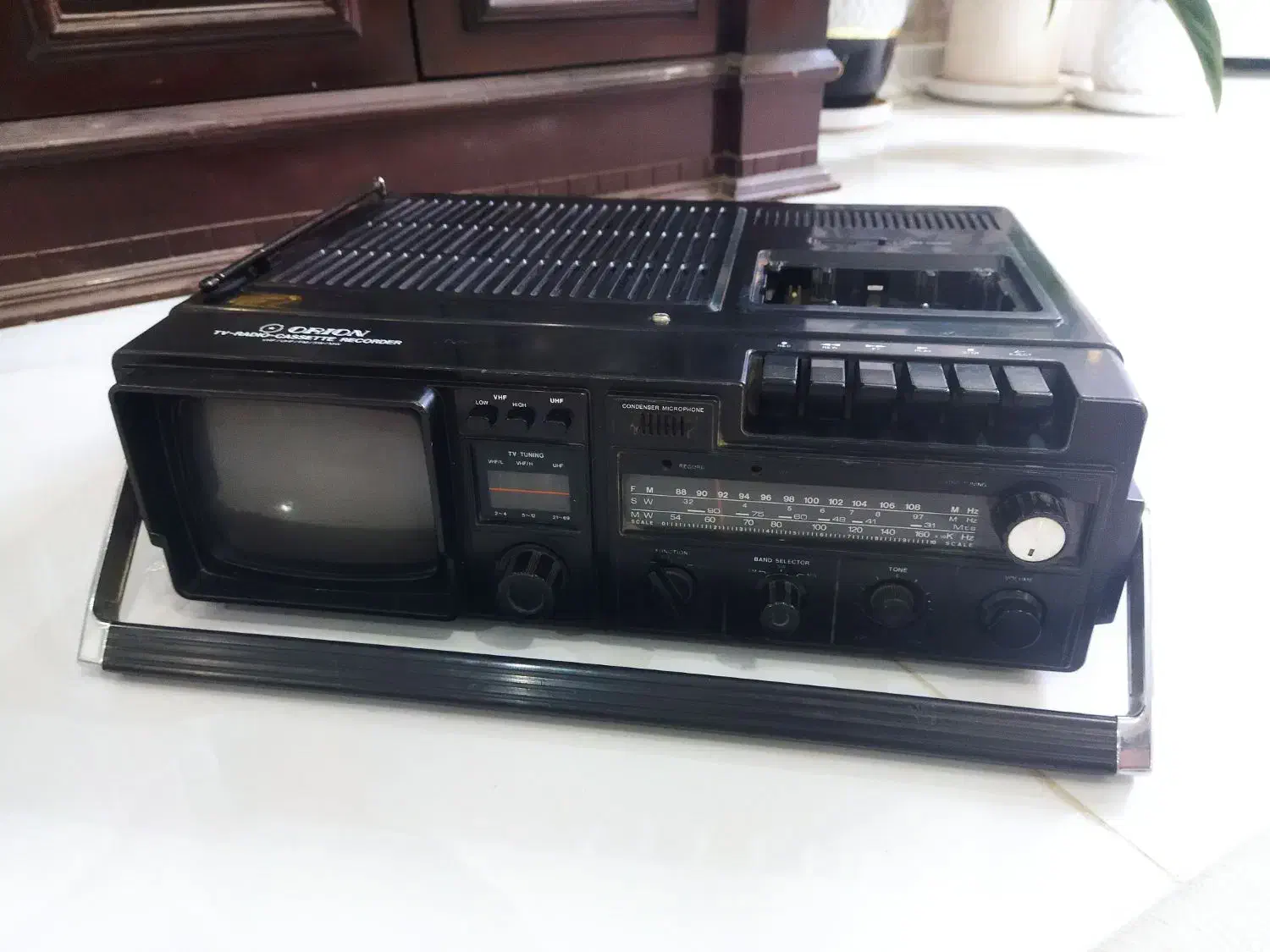 رادیو قدیمی تی وی دار|سیستم صوتی خانگی|شریف‌آباد, |دیوار