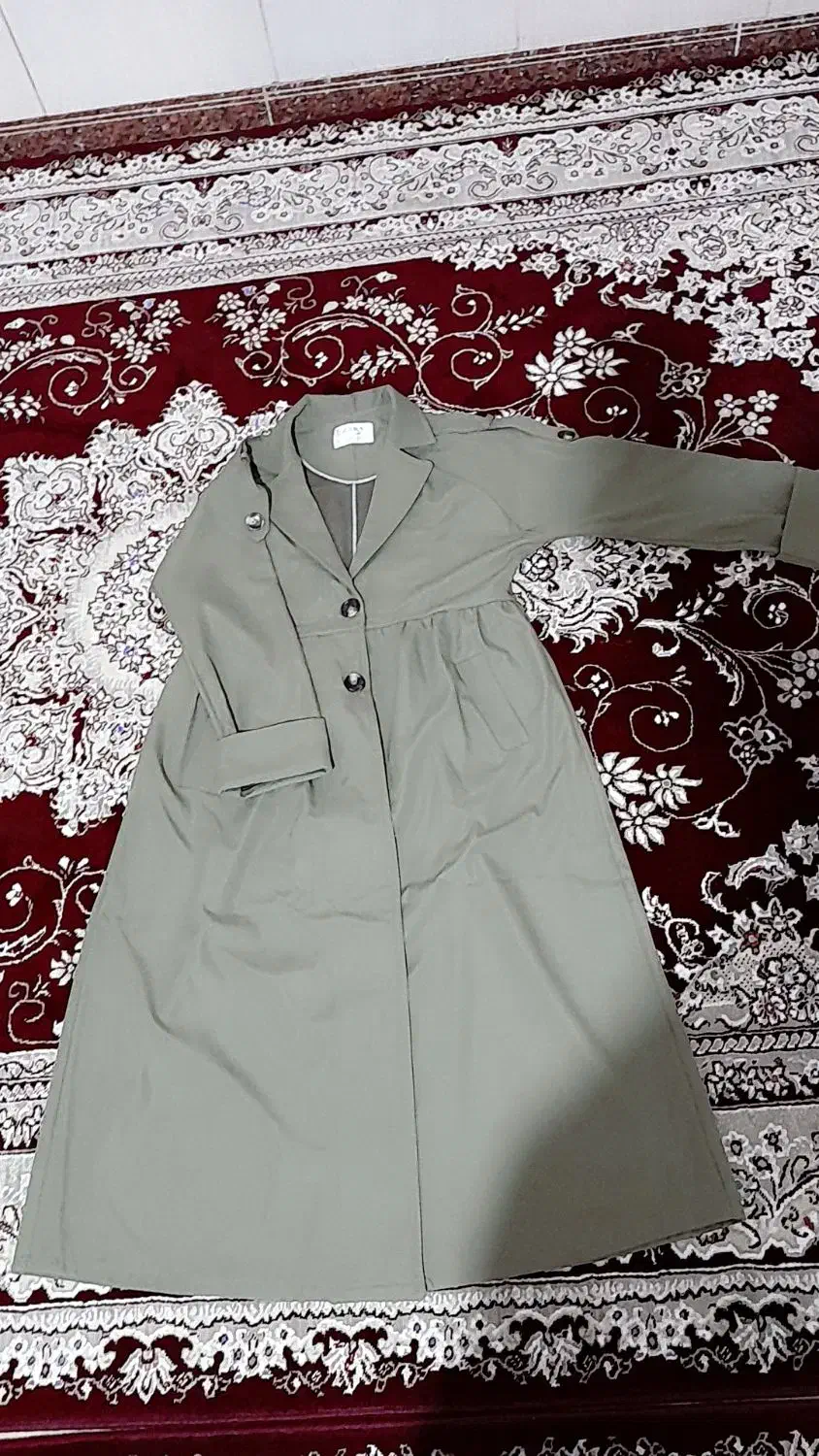 بارونی بلند از برند  Zara|لباس|هرسین, |دیوار