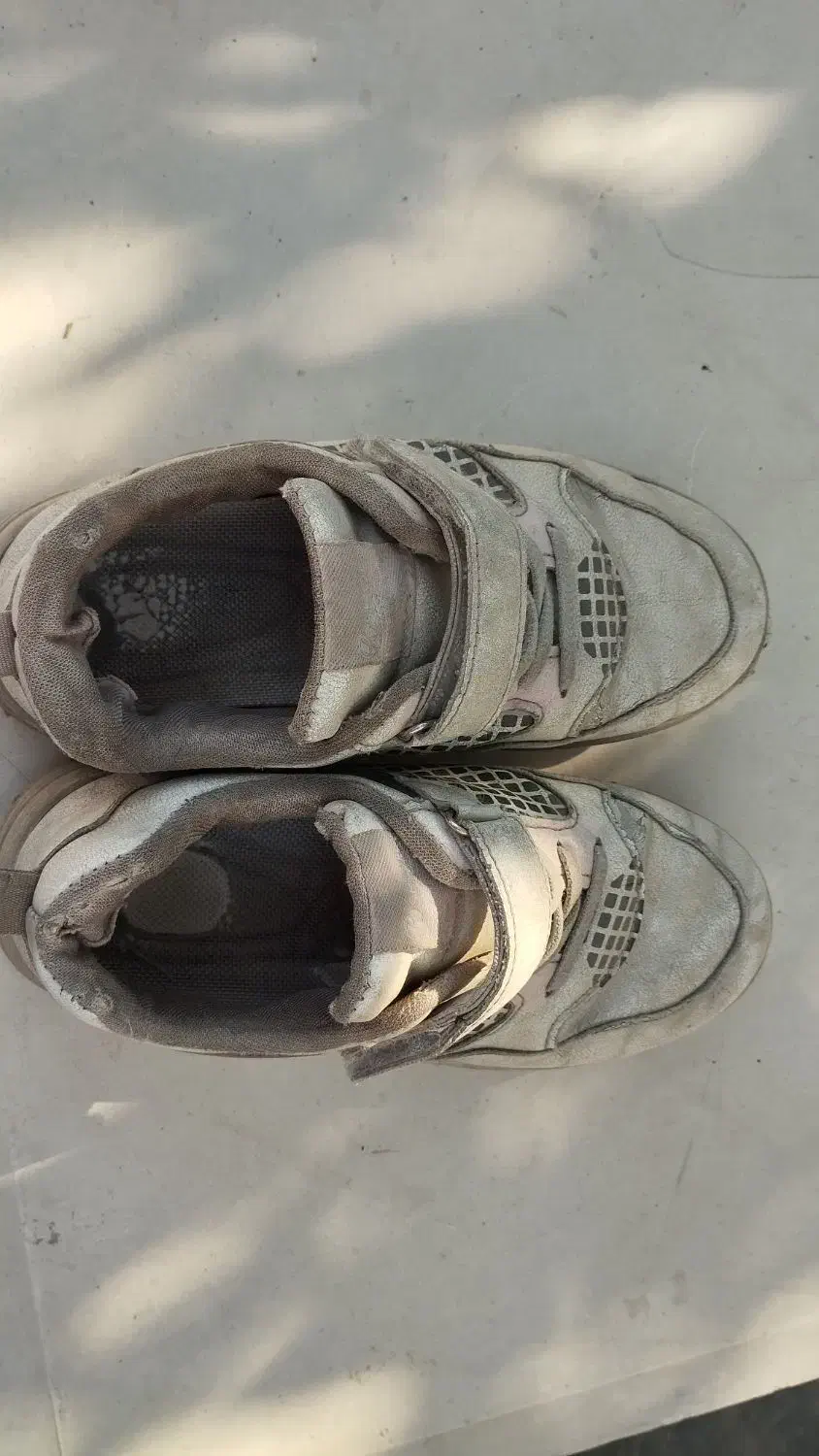 لباس و کفش رایگان|کفش و لباس بچه|گنبد کاووس, |دیوار