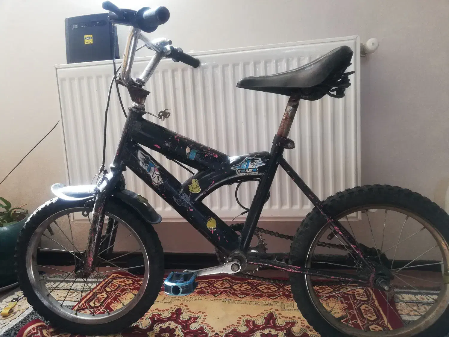 دوچرخه 16|دوچرخه، اسکیت، اسکوتر|صدرا-فارس, فاز ۲|دیوار