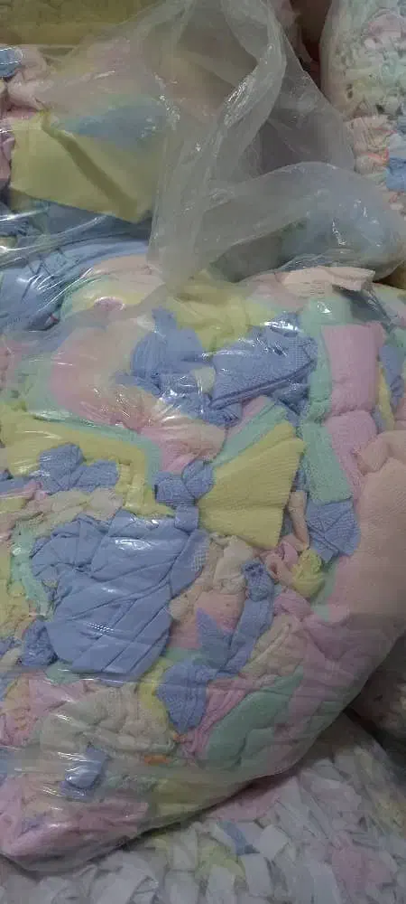 خرده پارچه و خرده برش نخ پنبه  رایگان|عمده‌فروشی|تولم شهر, |دیوار