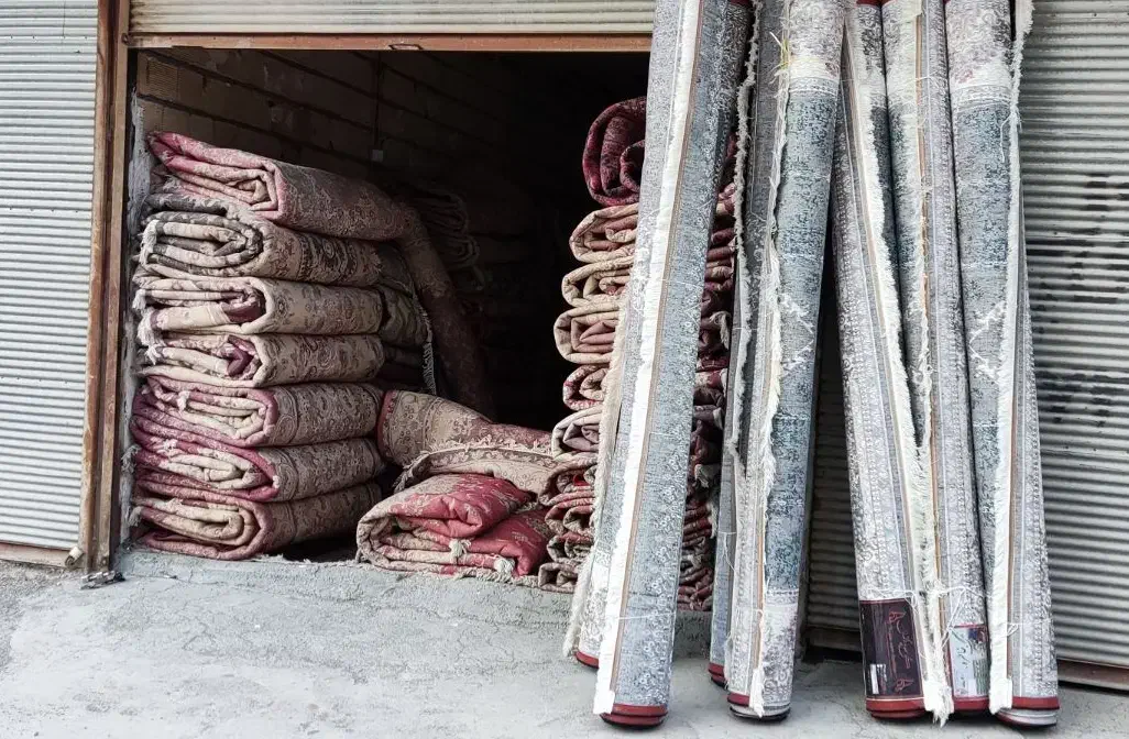 ماشینی و دستباف خریدار فرش|فرش|کرمانشاه, |دیوار