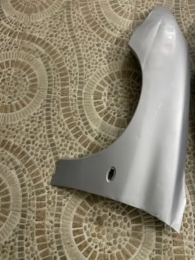 گلگیر های جلو۲۰۶نقره ای|قطعات یدکی و لوازم جانبی|لاهیجان, لیالستان|دیوار