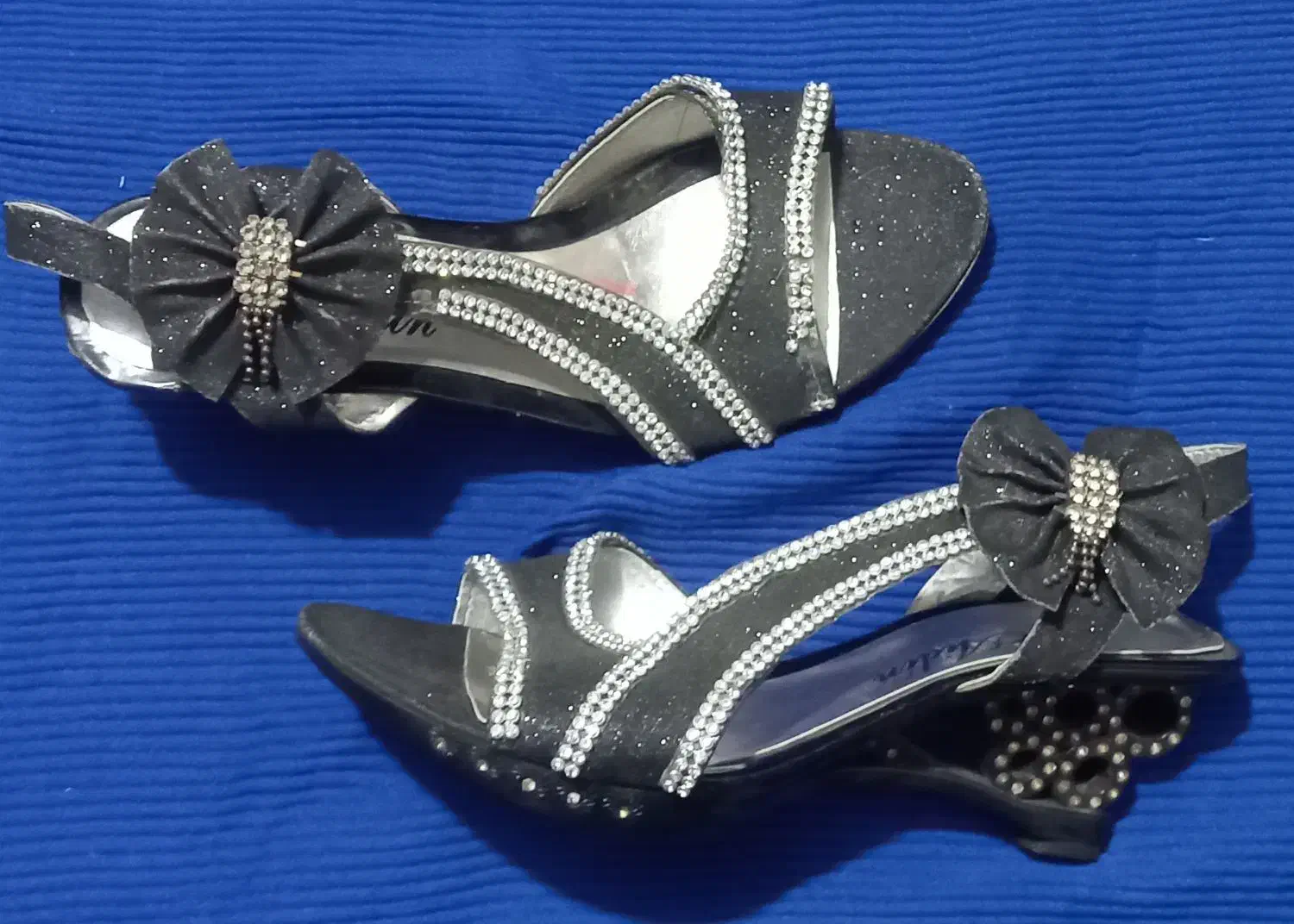 تمیز و شیک|کیف، کفش، کمربند|رشت, کوی حسینی|دیوار