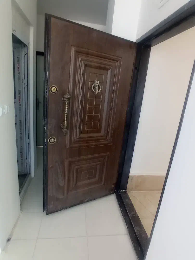 آپارتمان تک واحدی ۱۰۰ متری خیابان دانشسرا|فروش آپارتمان|شهرکرد, |دیوار