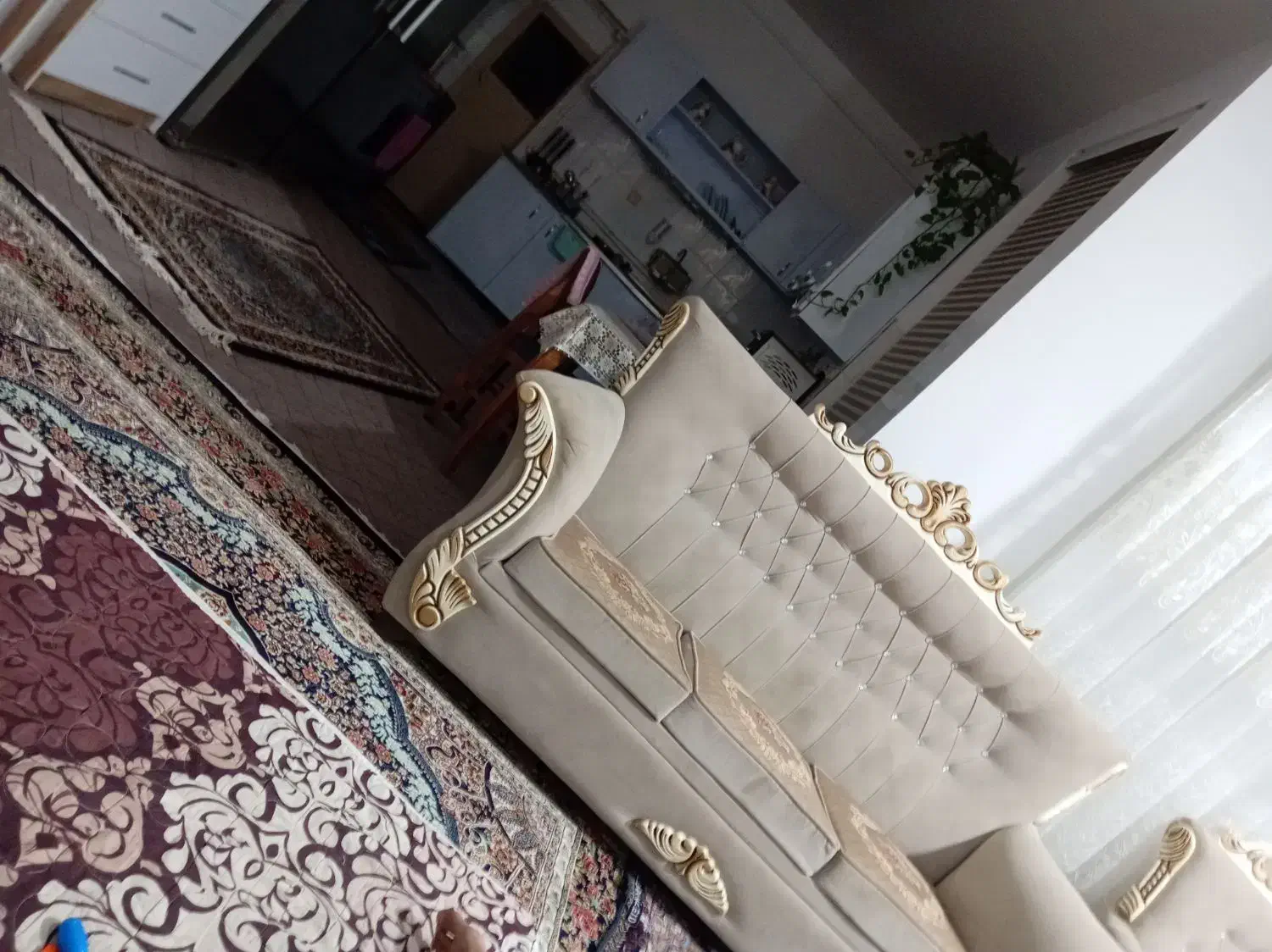 مبل 7نفره کاملا سالم بدون پارگی|مبلمان خانگی و میز عسلی|گناباد, |دیوار