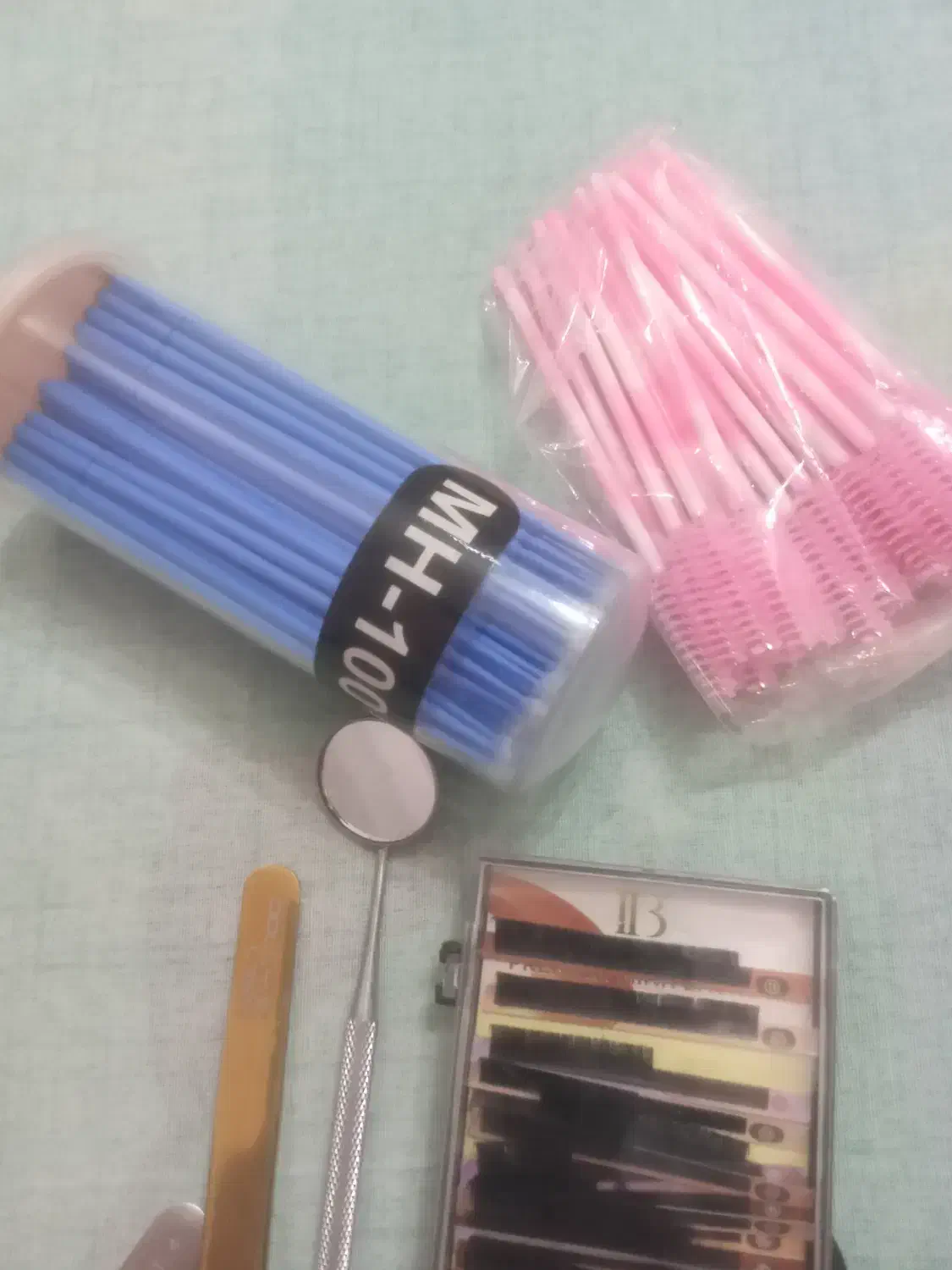 وسایل اکستنشن مژه در حد نو|آرایشگاه و سالن‌های زیبایی|آستارا, |دیوار