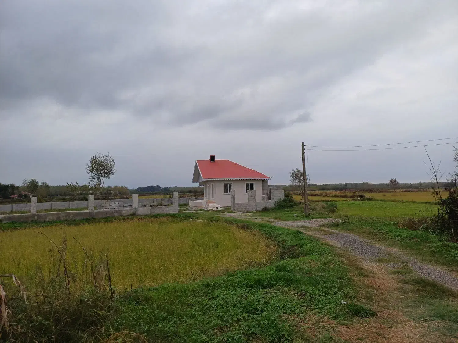 ویلایی ۱۵۰۰متری کاملا مسکونی|فروش خانه و ویلا|صومعهسرا, |دیوار
