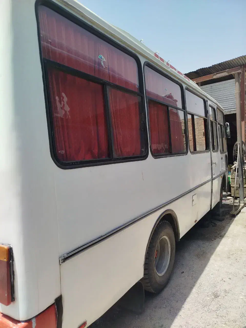 استخدام راننده پایه دو.. با دفترچه کار|استخدام حمل و نقل|مشهد, امیریه|دیوار