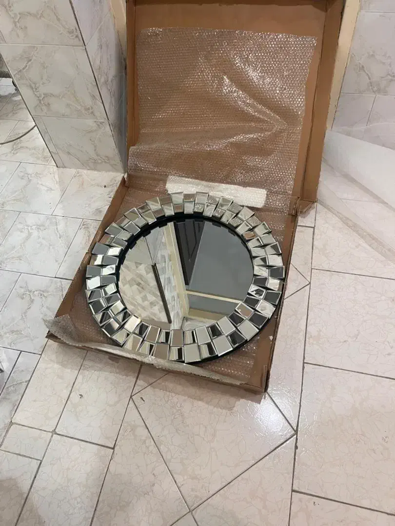 آینه و کنسول|بوفه، ویترین، کنسول|یزد, |دیوار